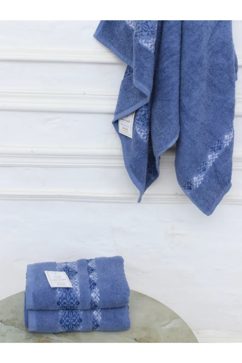 Cotton Towels Set | 3 Pcs | Elegant 3D Design | Available in Multiple Colors