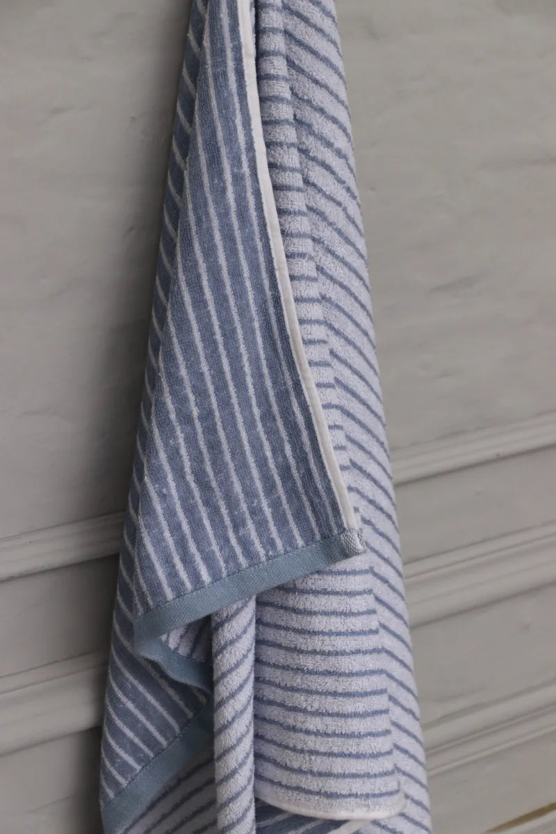 Premium Yarn Dyed Stripe Towels | Soft & Absorbent | 6 Colors Available