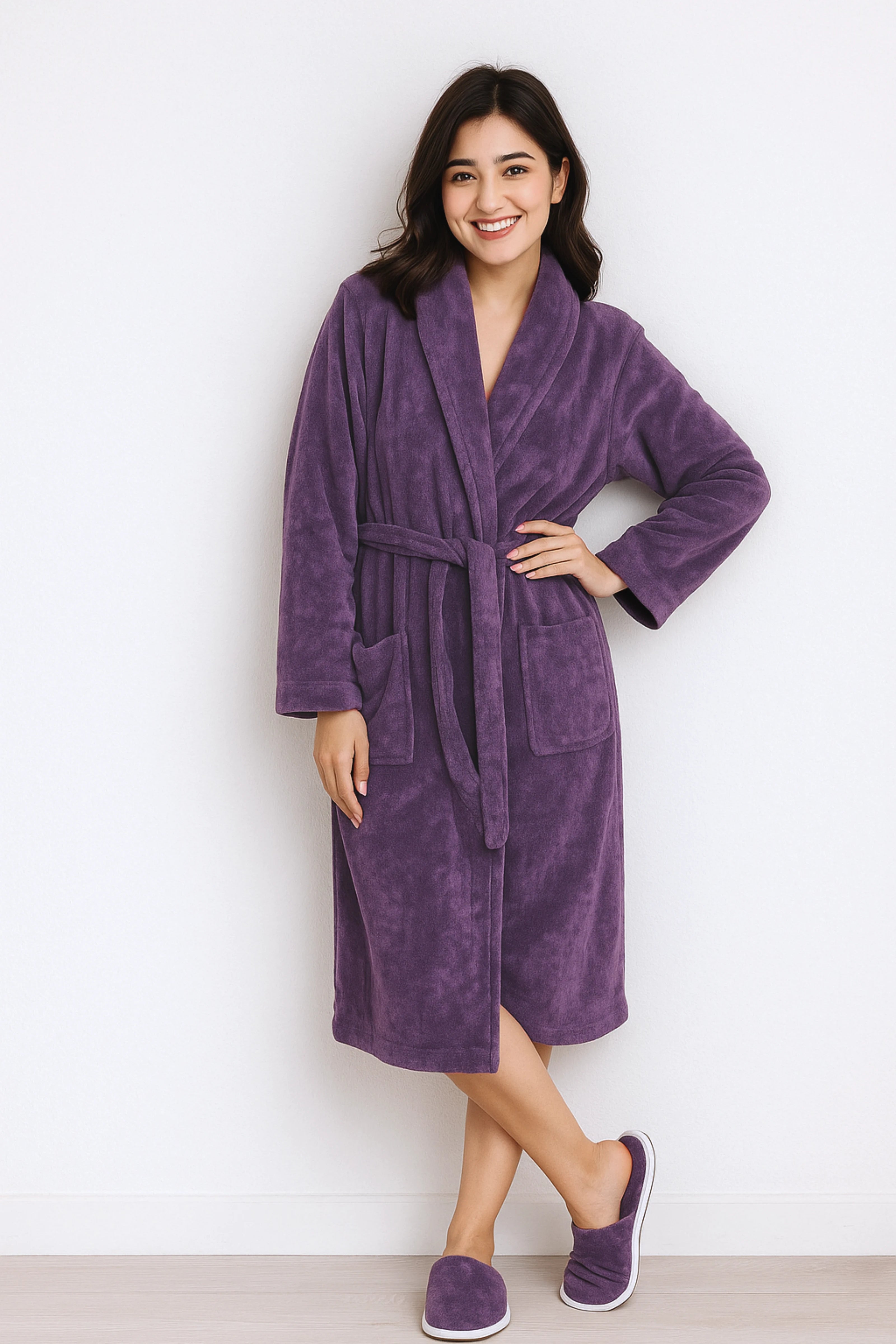 Unisex Plush Bathrobe – Rich Purple, Soft Microfiber, Luxurious Fit