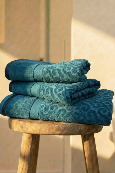 3-Pcs Export Towel Set – Soft & Absorbent