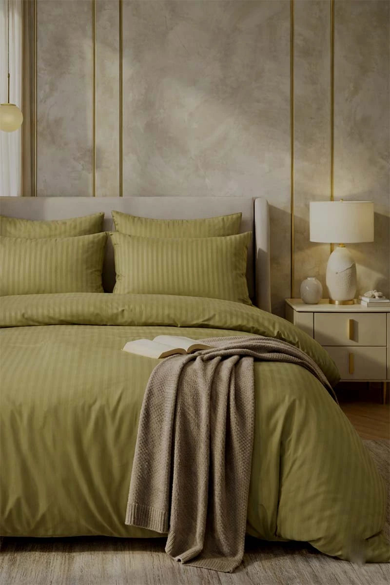 6 PCS Luxury Quilt Cover Set (King Size)