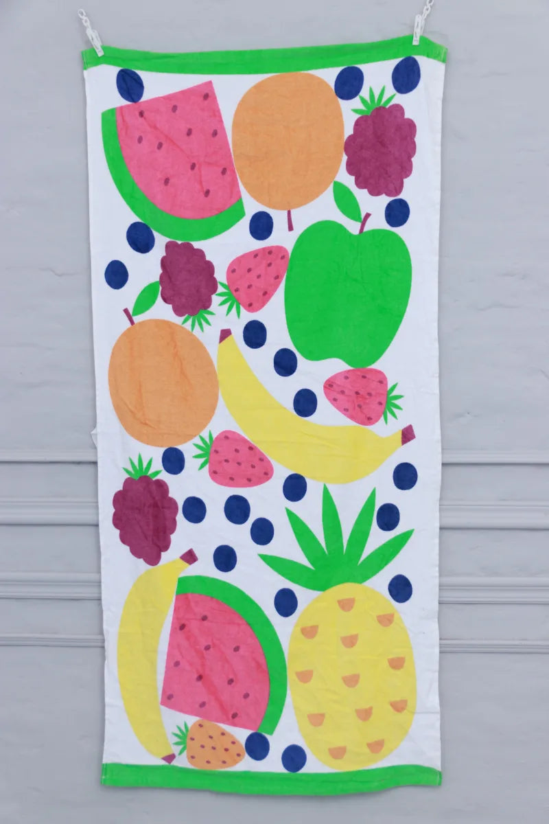 Kids’ Printed Bath Towel – Vibrant Designs & Super Soft Fabric