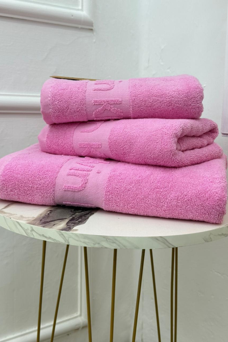 Luxury 3-Pcs Export Quality Towel Set – Ultra Soft & Highly Absorbent