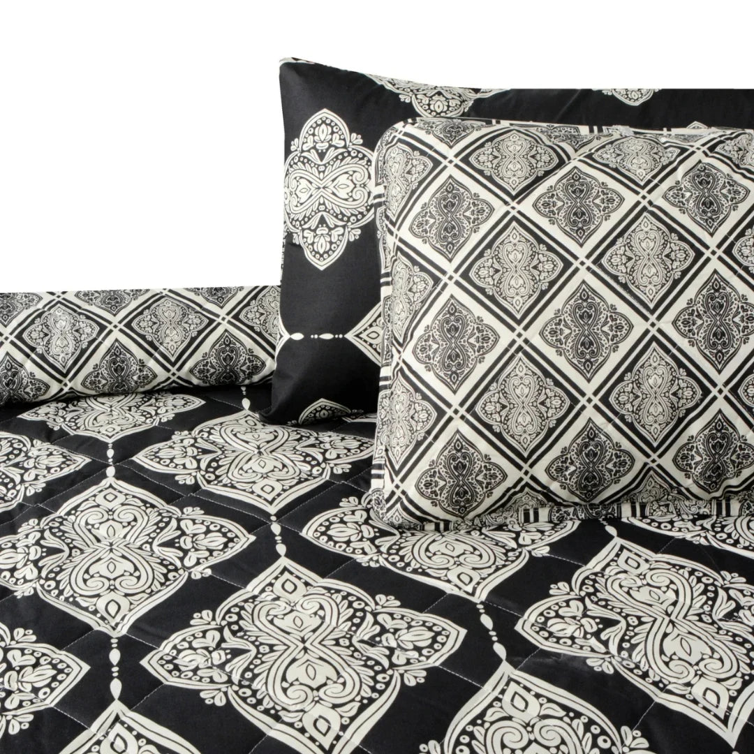 Signature Black Cotton Comforter Set – 7 Pieces