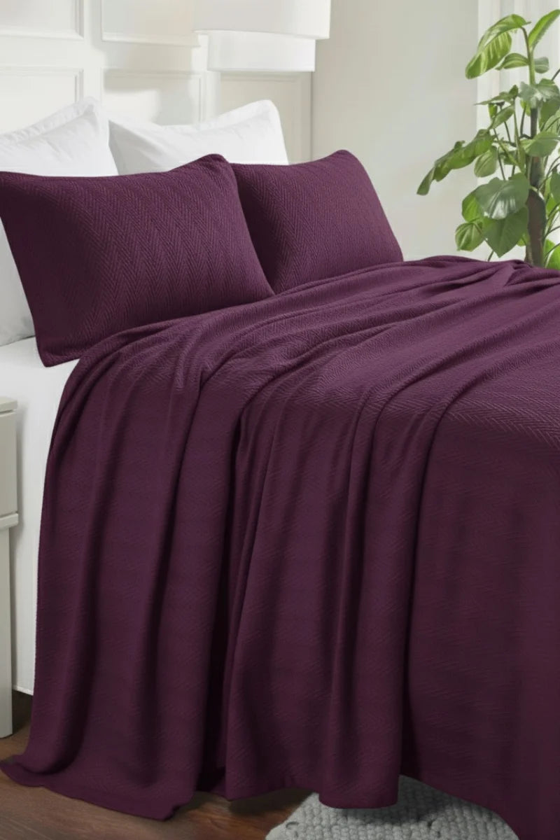 Thrown Blanket with pillow covers – (210x240 cm) | 100% Cotton Weave | Four-Season blanket | 300 GSM