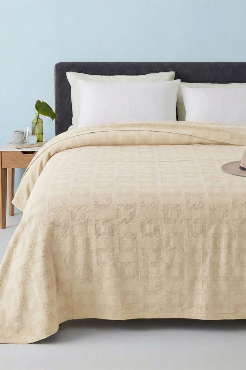 Cozy Beige Geometric Thermal Blanket 72x90 Inches | 300 GSM