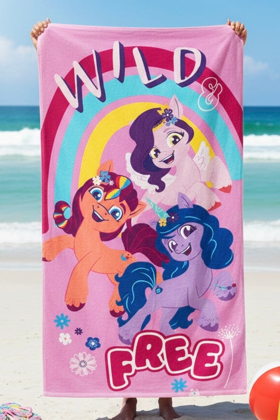 Fun & Fluffy Printed Towel – Ideal for Kids’ Bath & Beach Time