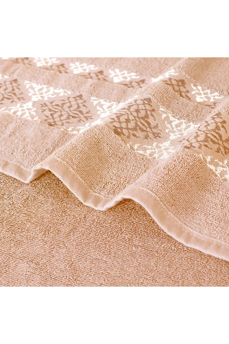 Cotton Towels Set | 3 Pcs | Elegant 3D Design | Available in Multiple Colors