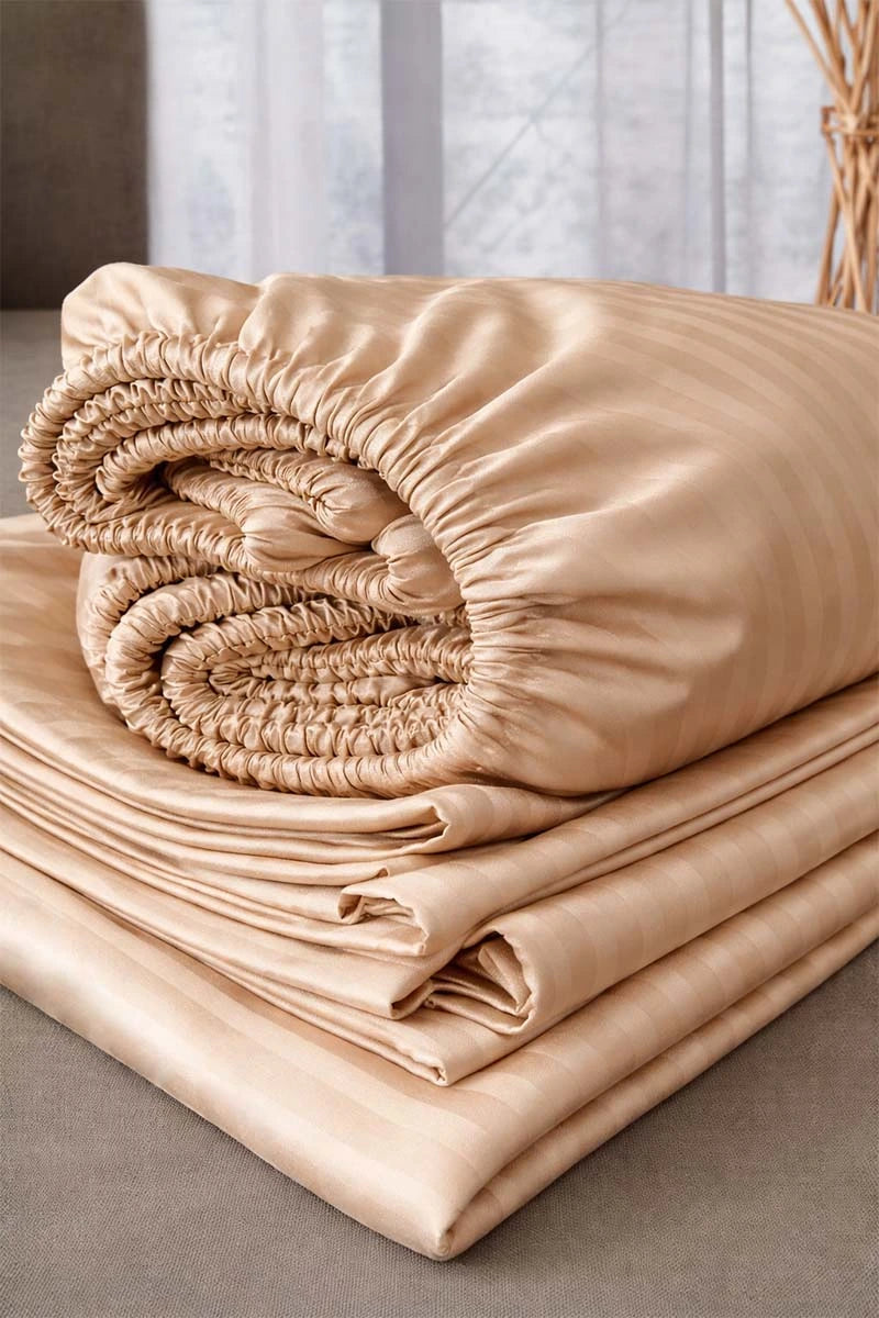 6 PCS Luxury Quilt Cover Set (King Size)