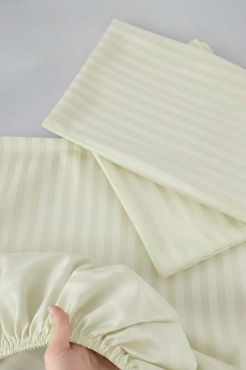 Luxury Stripe Fitted Bedsheet - King Size