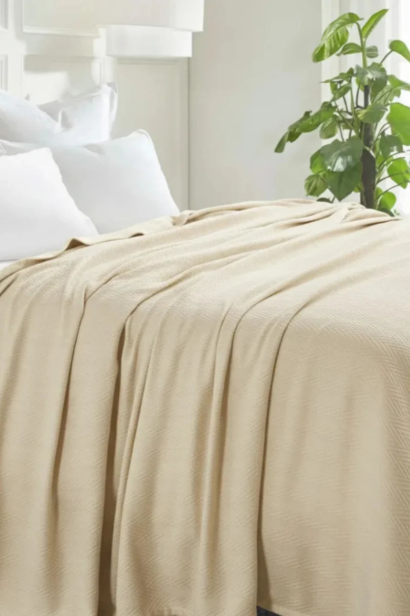 Thrown blanket Ultra soft |Double Bed | 100% Cotton Weave | Four-Season blanket