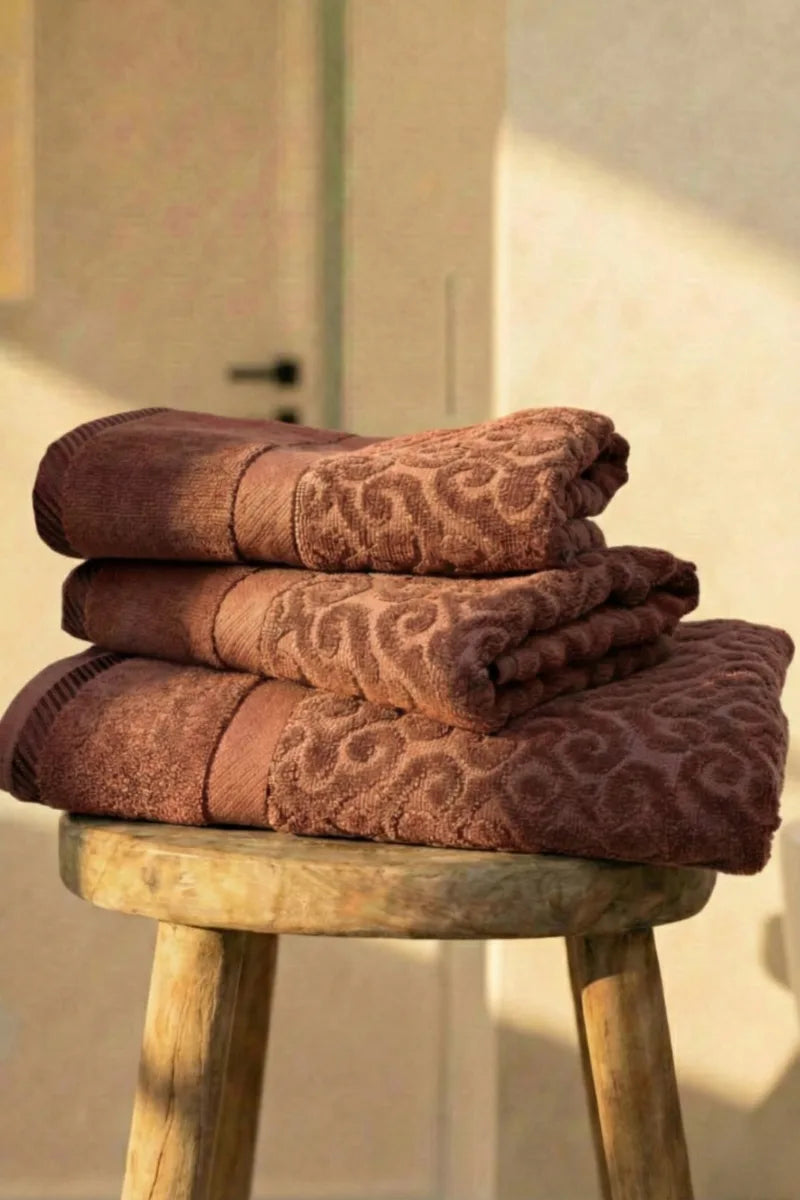3-Pcs Export Towel Set – Soft & Absorbent