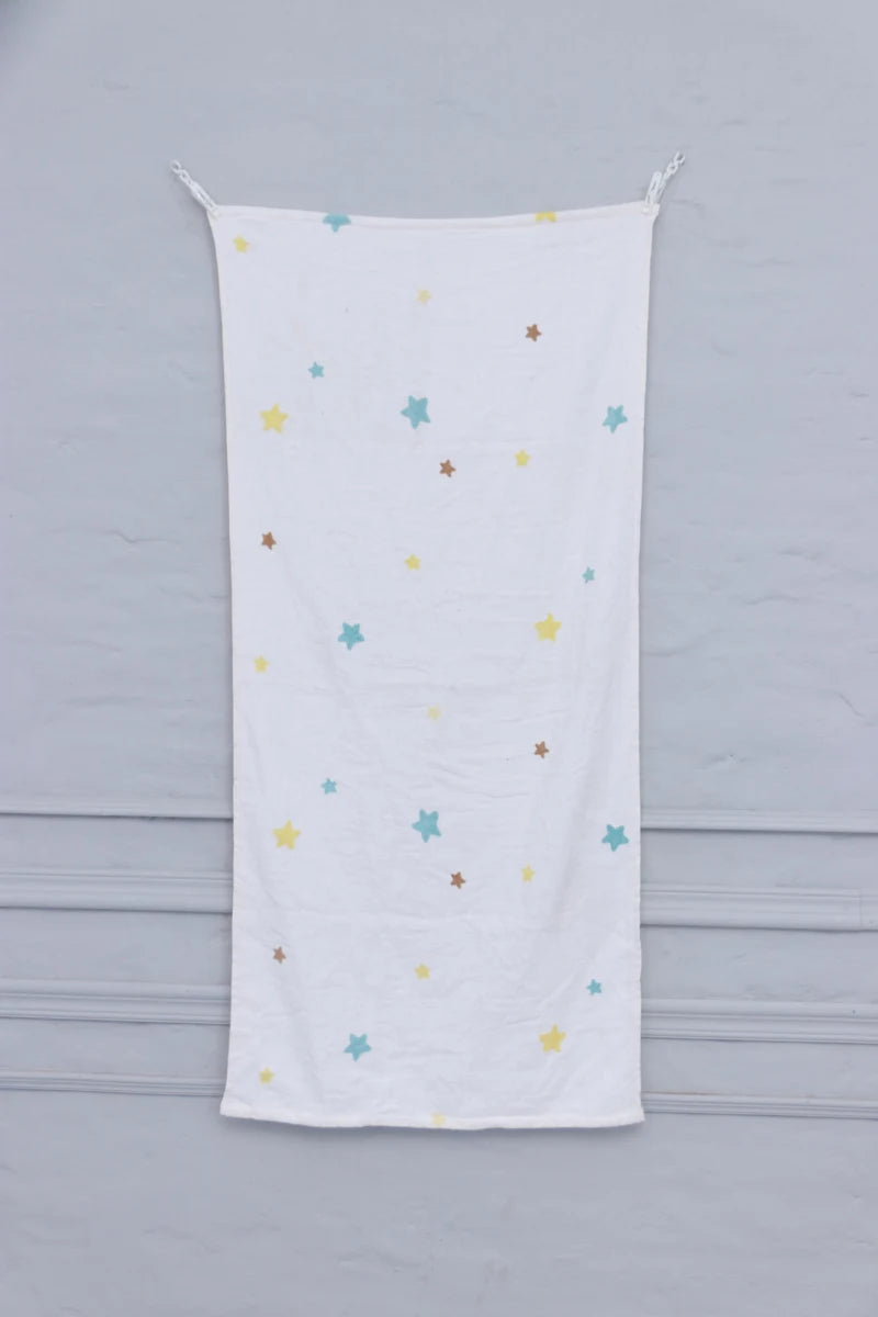 Cartoon-Themed Bath Towel – Vibrant, Cute & Super Soft