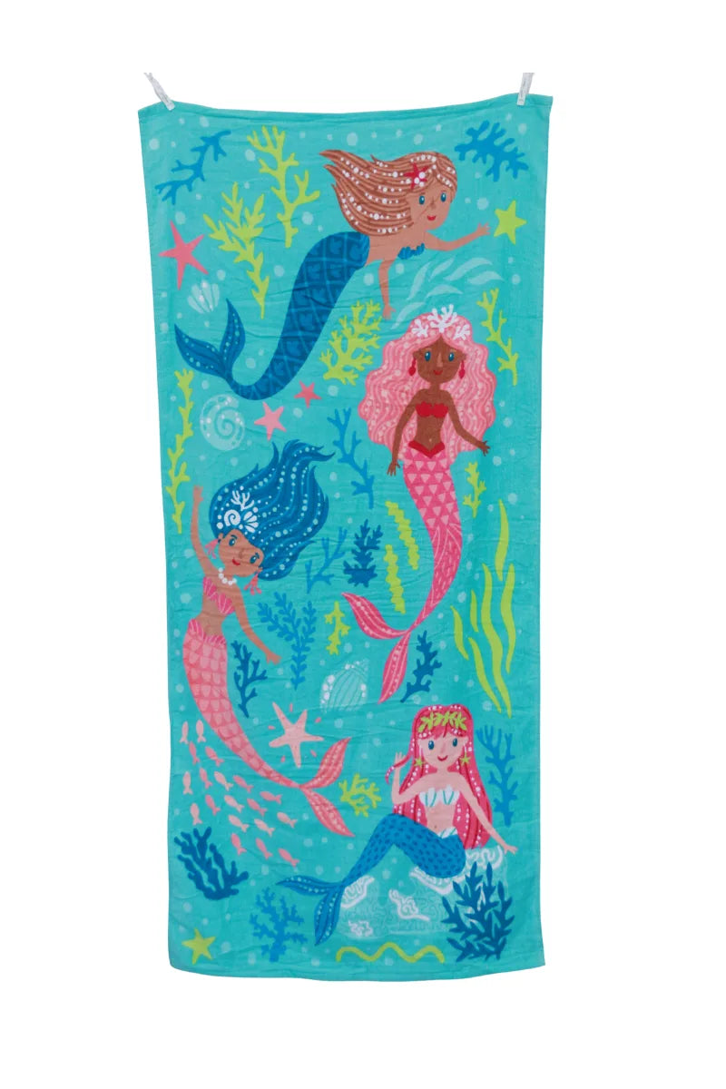 Fun & Fluffy Printed Towel – Ideal for Kids’ Bath & Beach Time