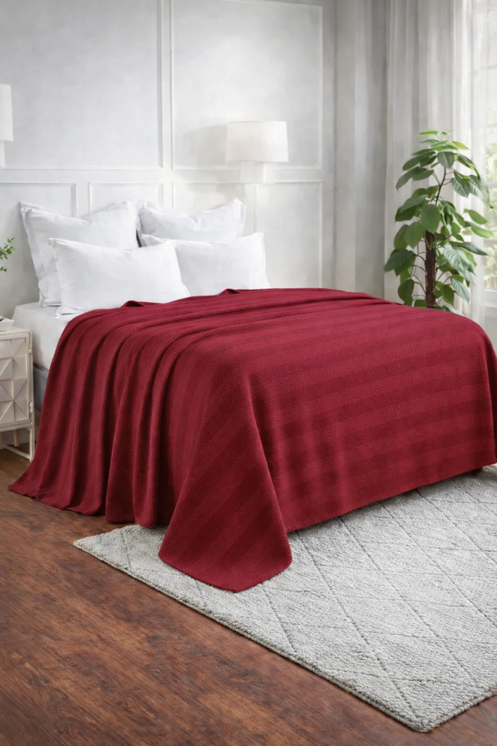 Textured Chevron Woven Cotton Blanket – Cozy All-Season Throw in Rich Maroon