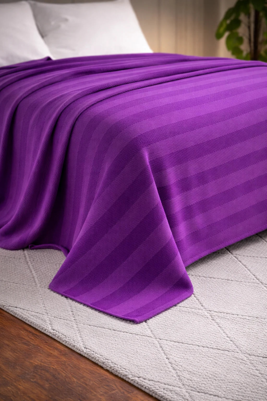 Textured Chevron Woven Cotton Blanket – Cozy All-Season Throw in Rich Purple