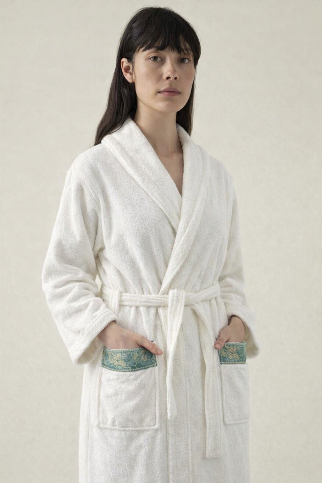 ZERO TWIST EMBROEDRY BATHROBE | 100% cotton for unisex | with Slipper and Towel