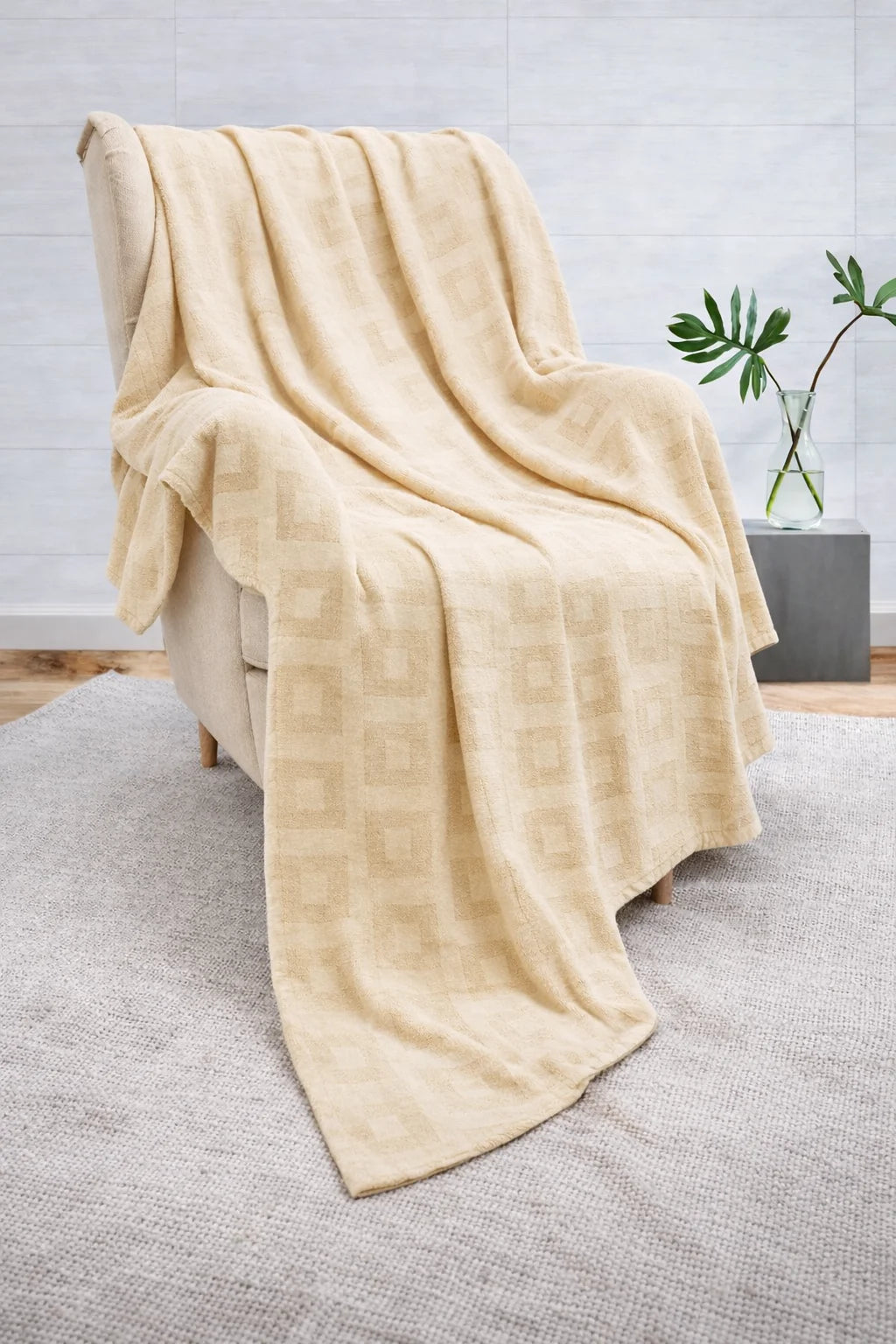 Cozy Beige Geometric Thermal Blanket 72x90 Inches | 300 GSM