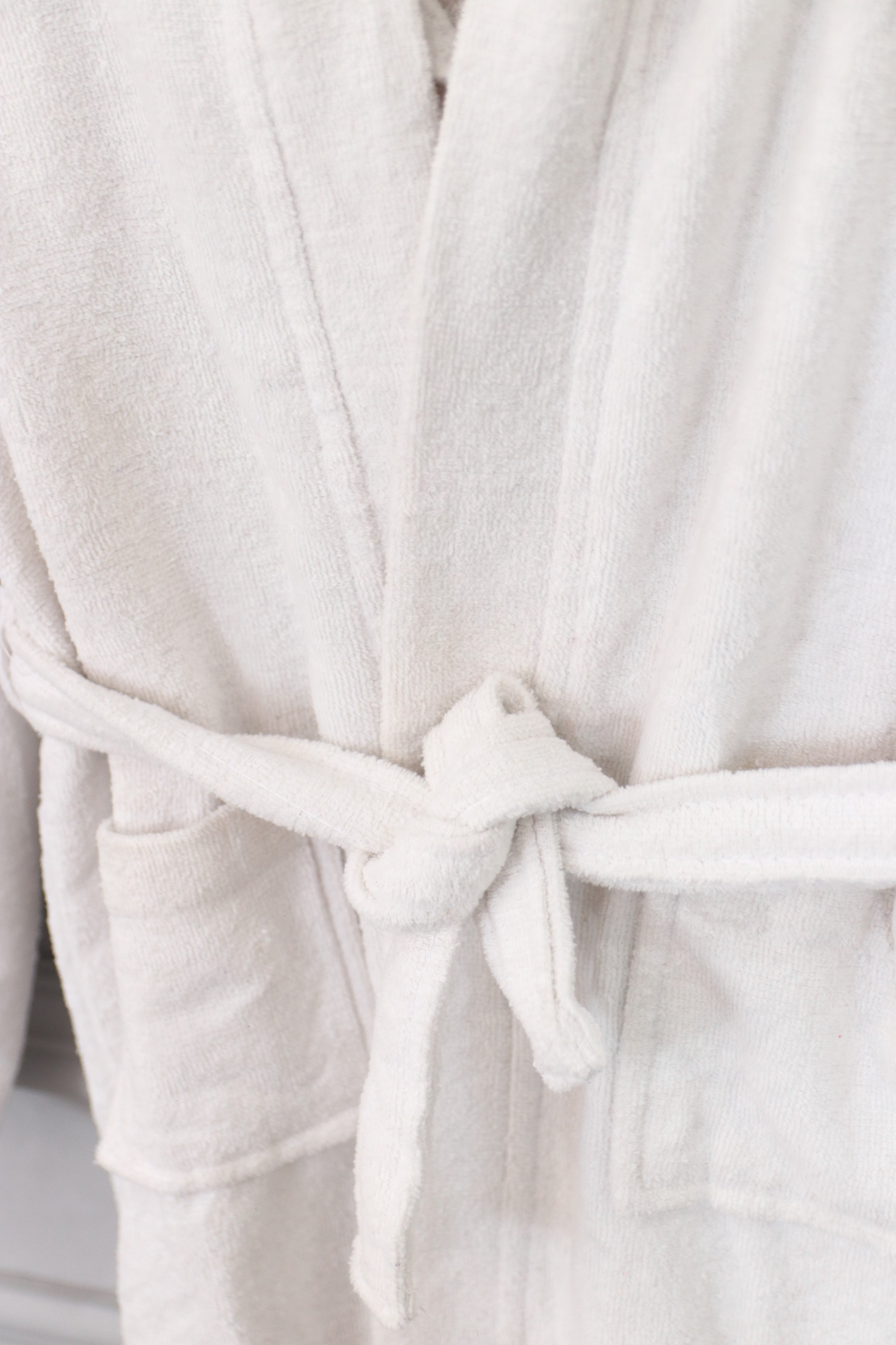 Kids Cotton Velvet Bathrobes (Pure white)