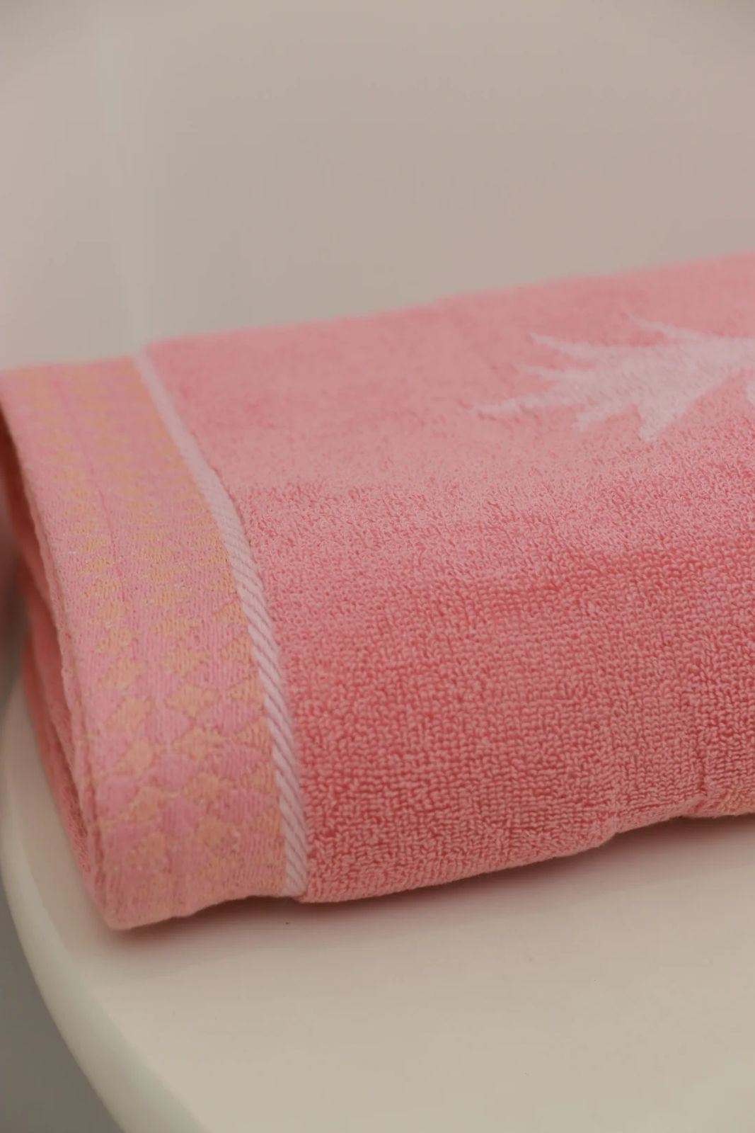 pineapple towel