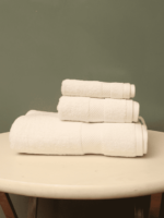 White Diamond Towel Set | 3-Pcs | ST-308