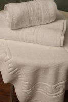 White Greek Towel Set with Mat | 3-Pcs | ST-304