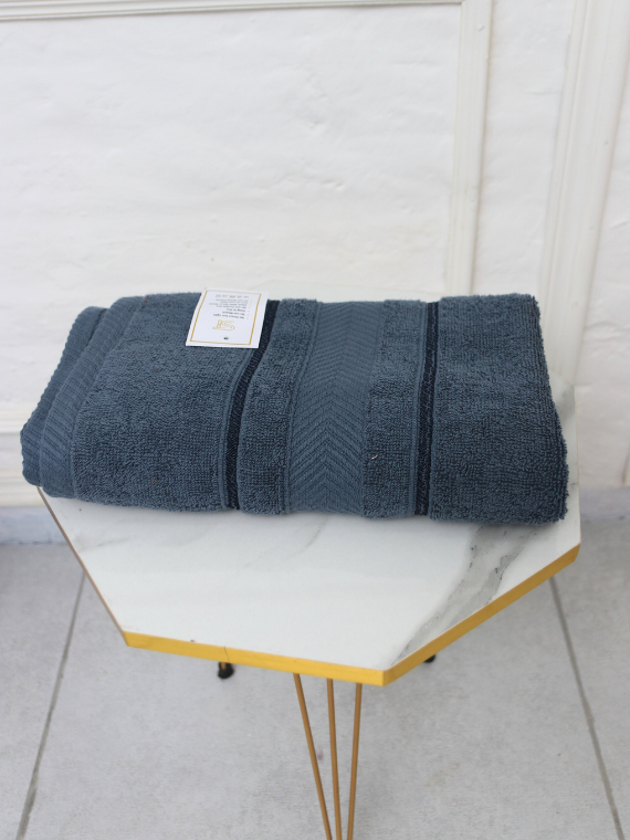 V Luxury Multi-Color Towel | Ultra-Soft & Highly Absorbent