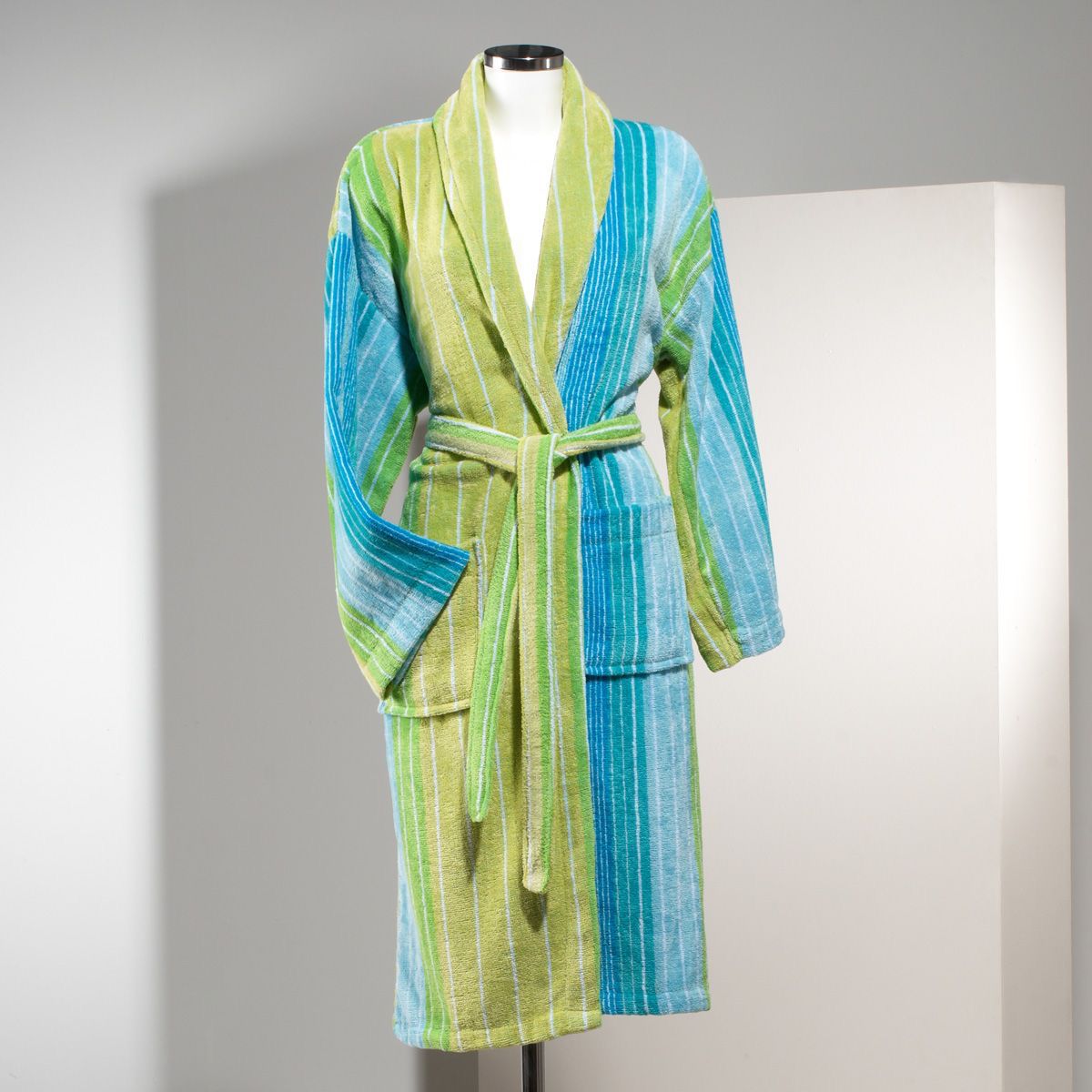 Elegant Cold Striped Bathrobe | Refreshing Green & Blue Hues | Unisex Comfort