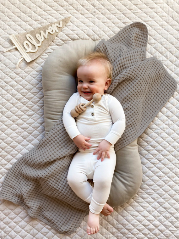 (CLAY) WAFFLE KID,S BLANKET  | 100% cotton  Soft & Cozy  Blanket, Lightweight Toddler Throw for Boys & Girls