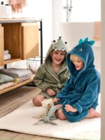 CROCODILE HOODIED kids Bathrobe | Green for 4 to 10 years | Terry stuff | sonextextile