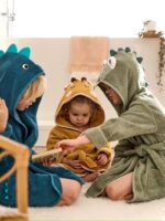 CROCODILE HOODIED kids Bathrobe | Green for 4 to 10 years | Terry stuff | sonextextile